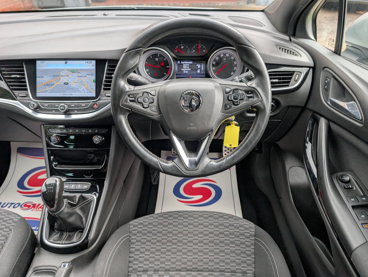 Used Vauxhall Astra 2016 for sale - 76791961: Photo 15