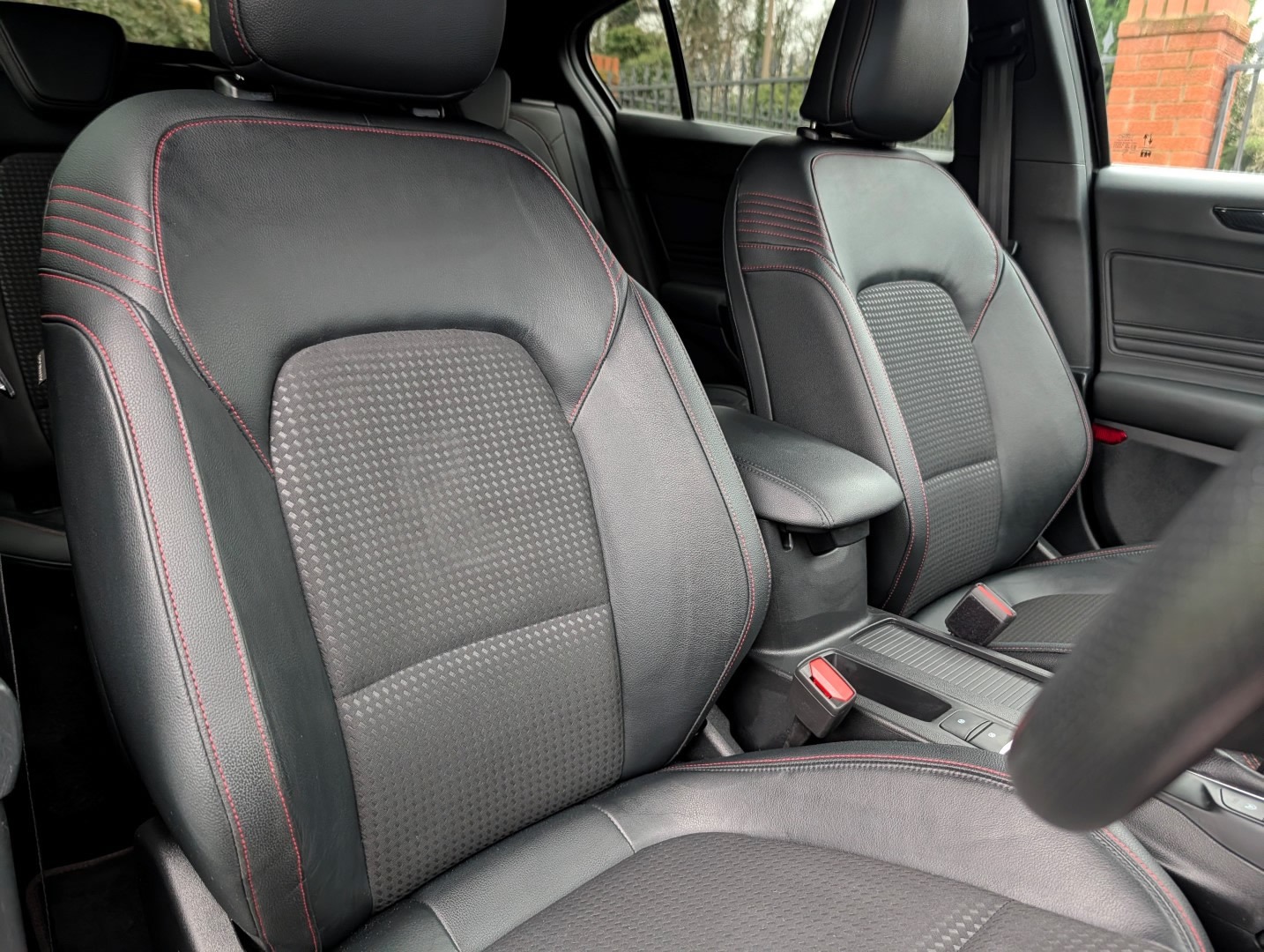 Used Ford Focus 2020 for sale - 77350208: Photo 28