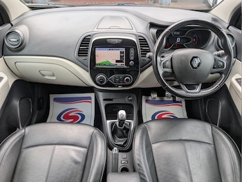 Used Renault Captur 2018 for sale - 75763226: Photo