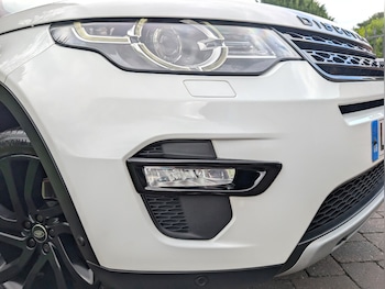 Used Land Rover Discovery Sport 2015 for sale - 75425140: Photo