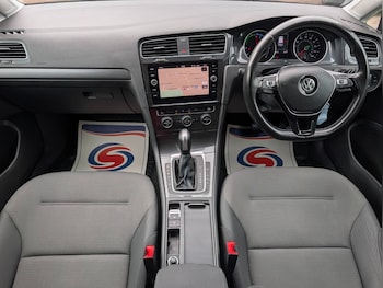 Used Volkswagen Golf 2020 for sale - 78605133: Photo