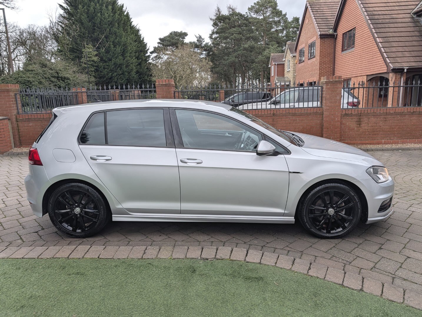 Used Volkswagen Golf 2016 for sale - 77487075: Photo 15