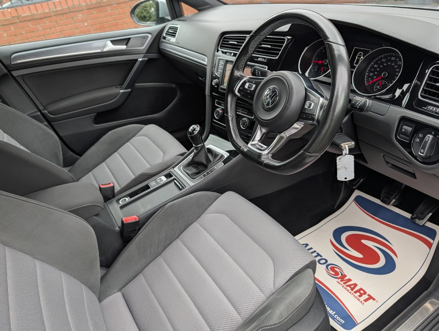 Used Volkswagen Golf 2016 for sale - 77487075: Photo 18