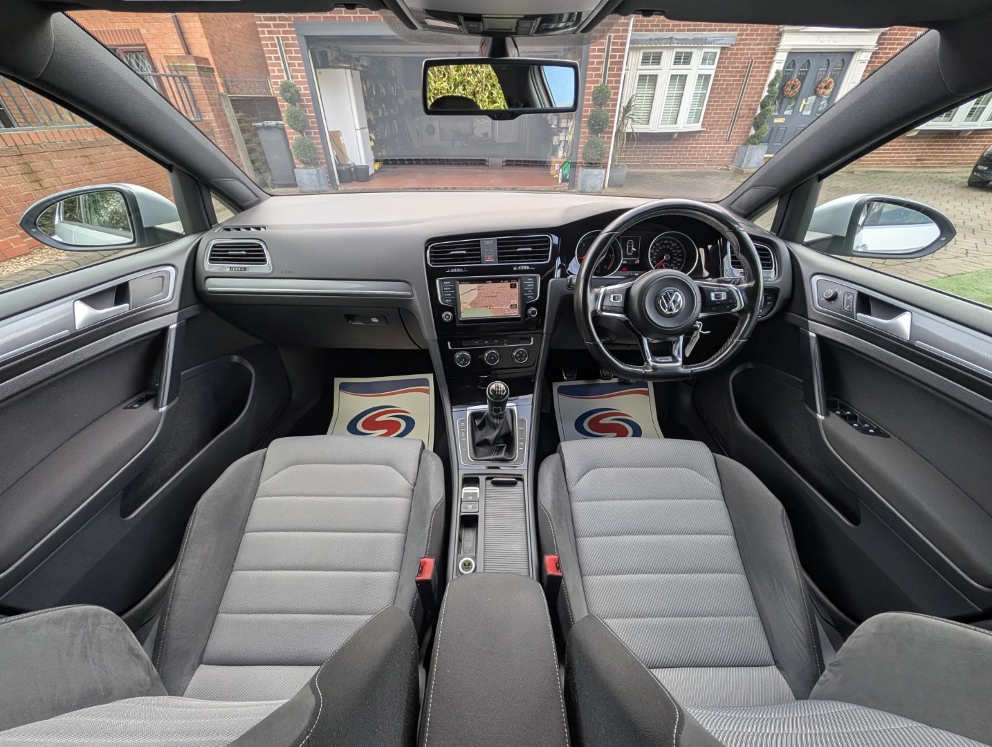 Used Volkswagen Golf 2016 for sale - 77487075: Photo 4