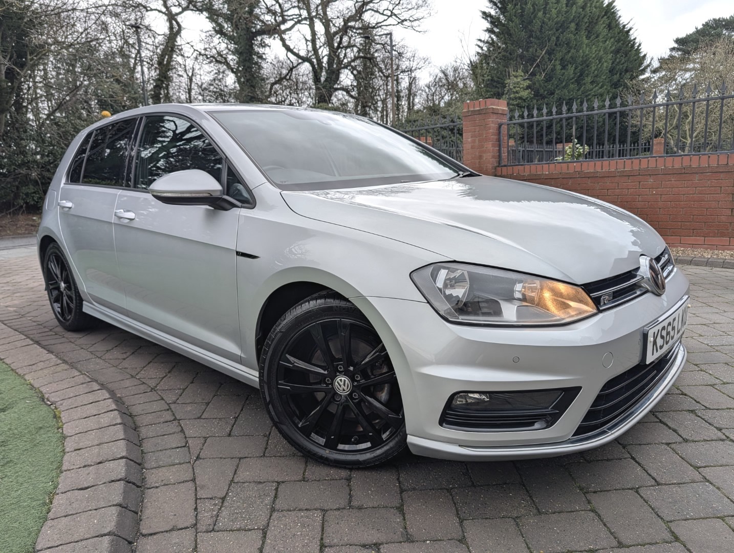 Used Volkswagen Golf 2016 for sale - 77487075: Photo 5