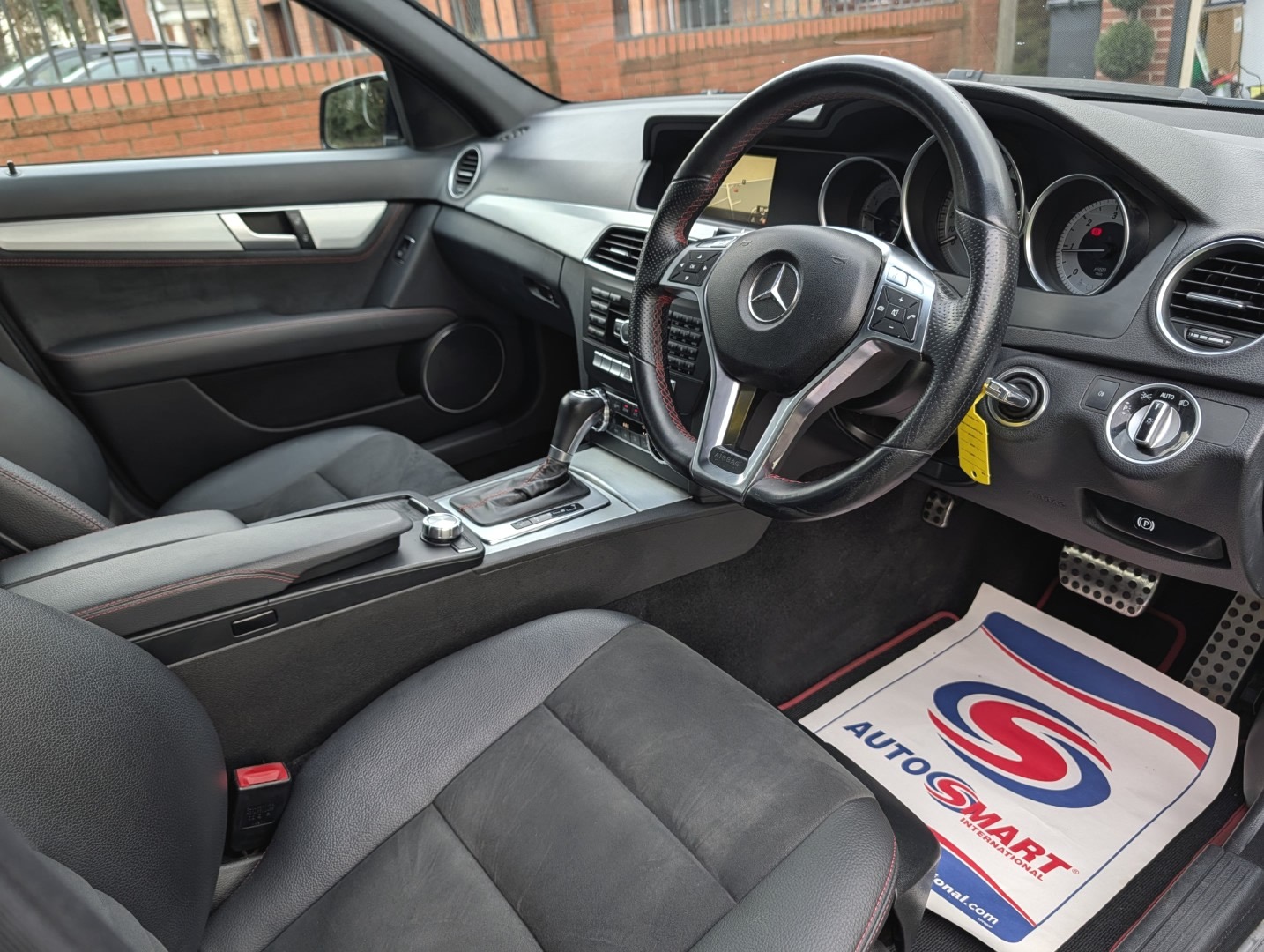 Used Mercedes-Benz C Class 2012 for sale - 77326253: Photo 19