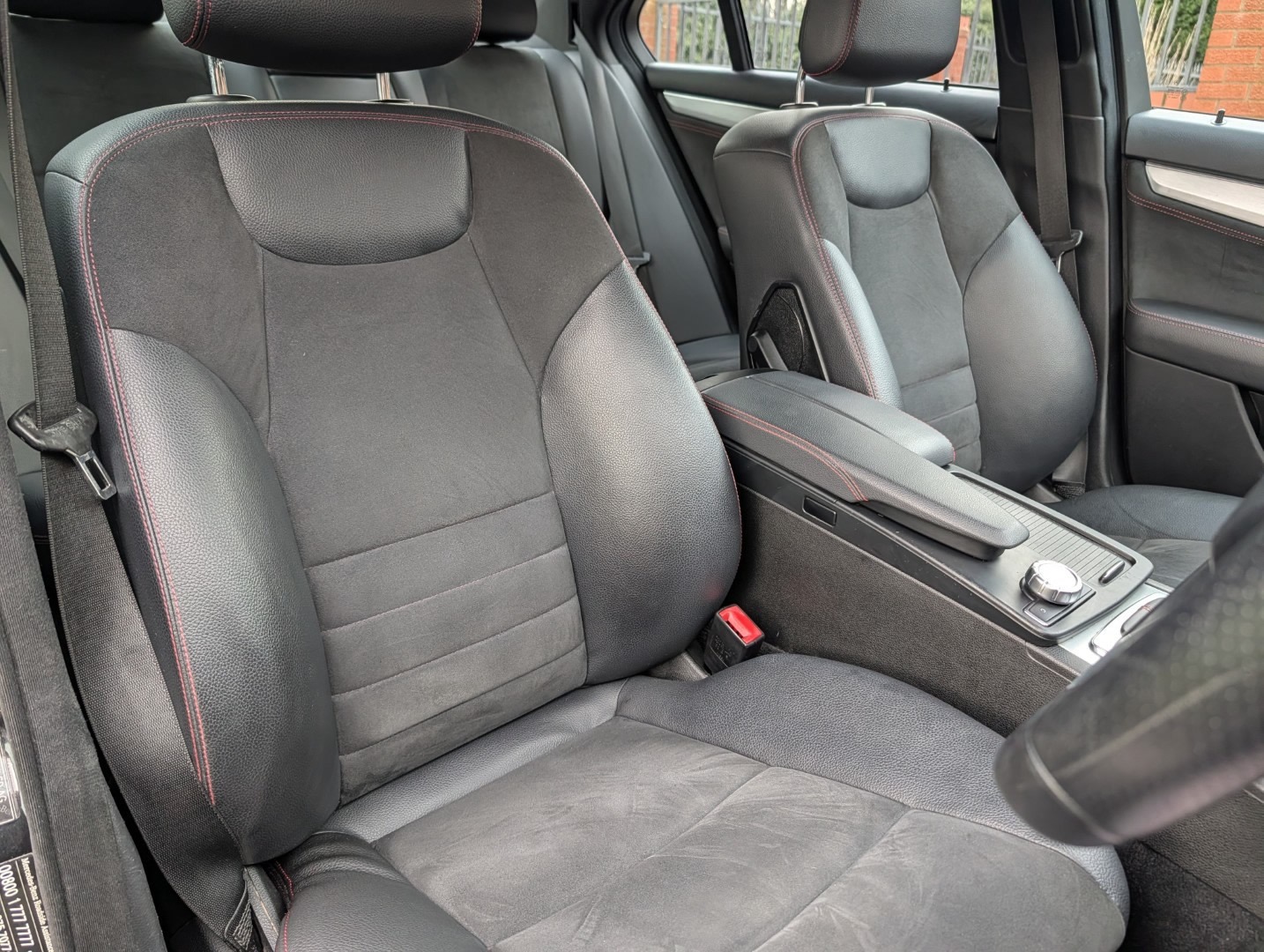 Used Mercedes-Benz C Class 2012 for sale - 77326253: Photo 24