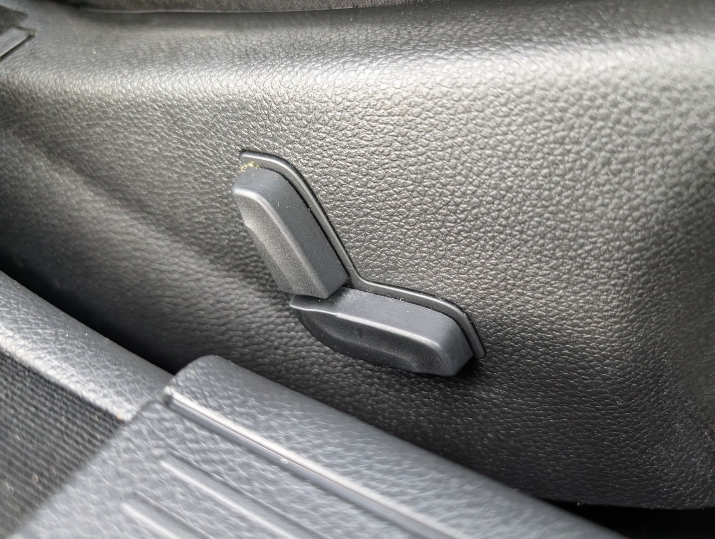 Used Mercedes-Benz C Class 2012 for sale - 77326253: Photo 25