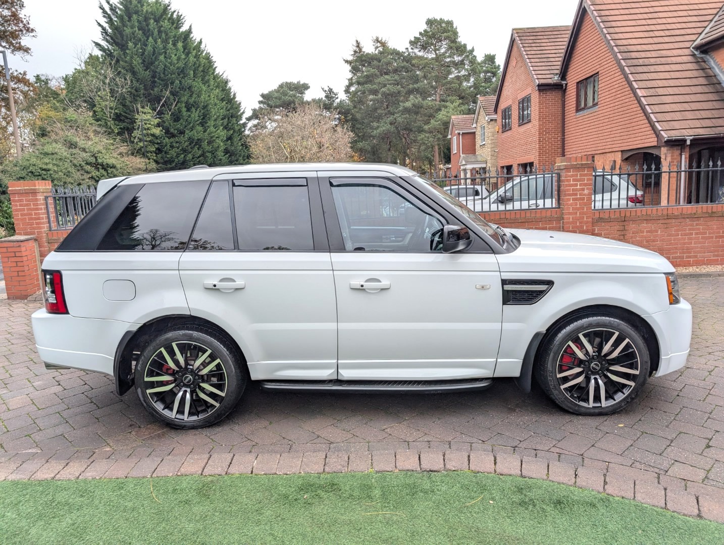 Used Land Rover Range Rover Sport 2012 for sale - 76527434: Photo 16