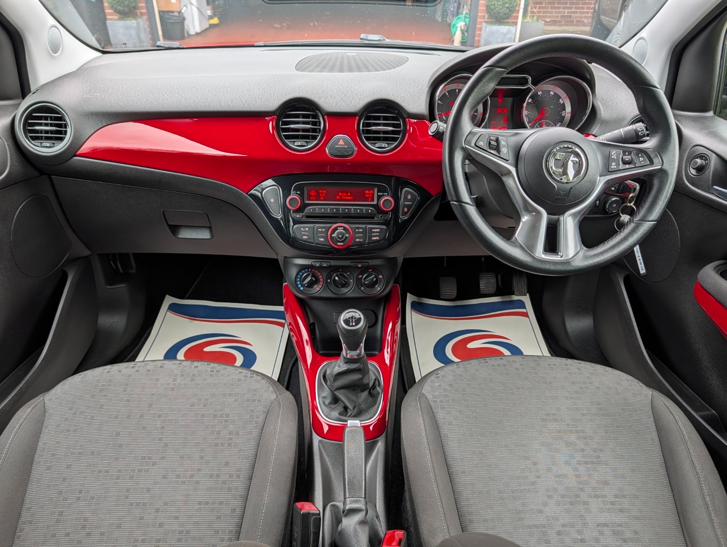 Used Vauxhall ADAM 2014 for sale - 77830580: Photo 3