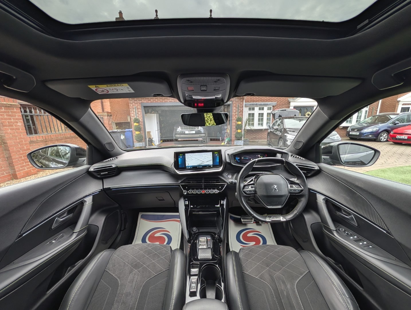 Used Peugeot 2008 2022 for sale - 77998788: Photo 3