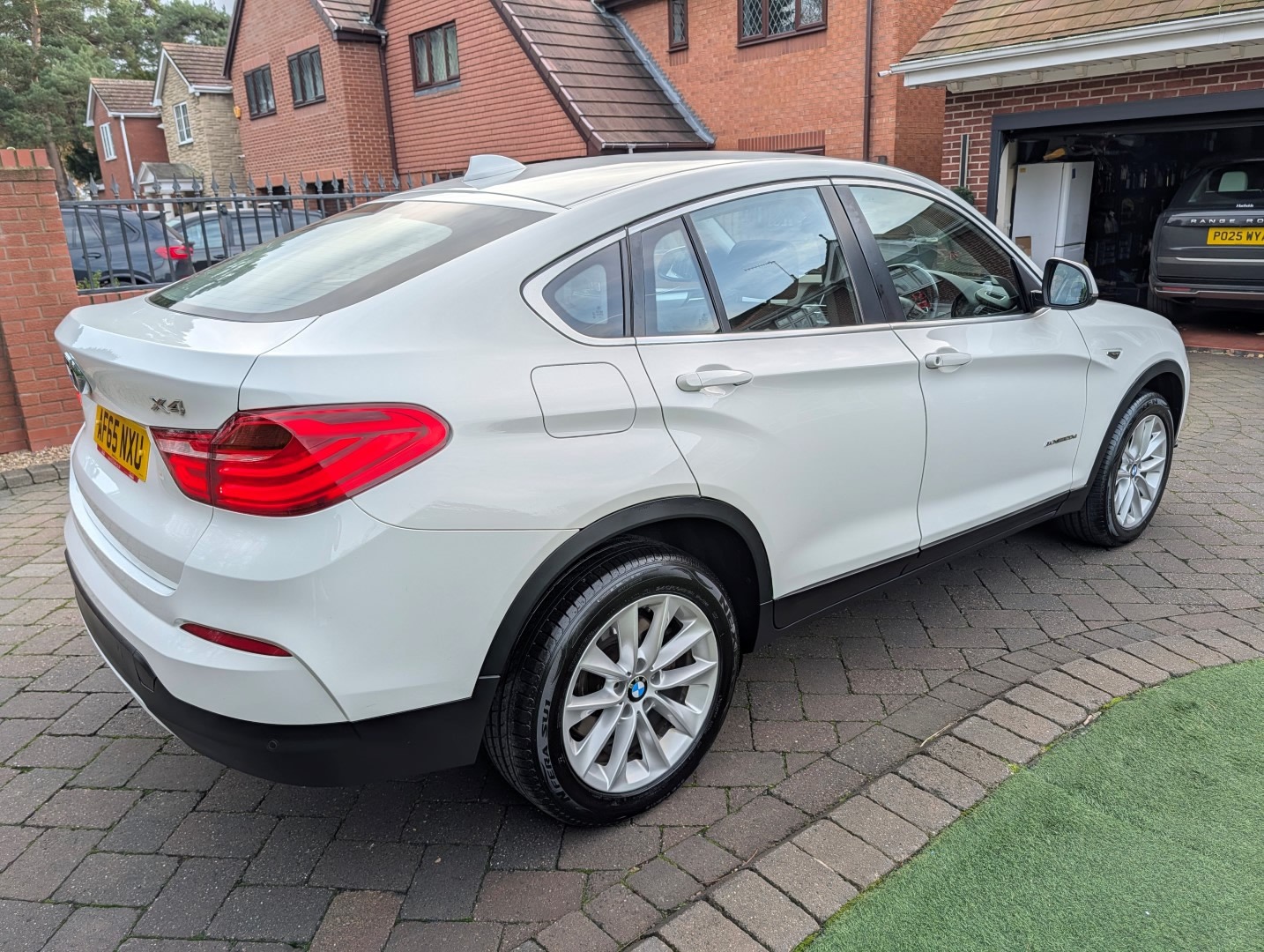 Used BMW X4 2015 for sale - 76884397: Photo 13