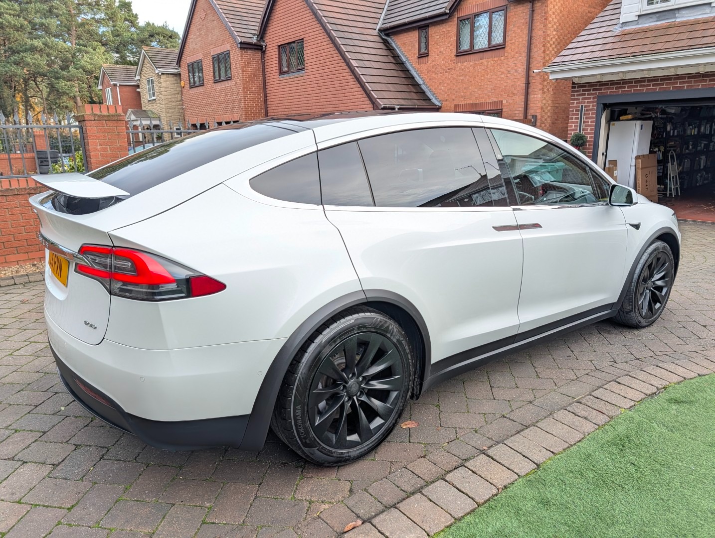 Used Tesla Model X 2017 for sale - 76662813: Photo 17
