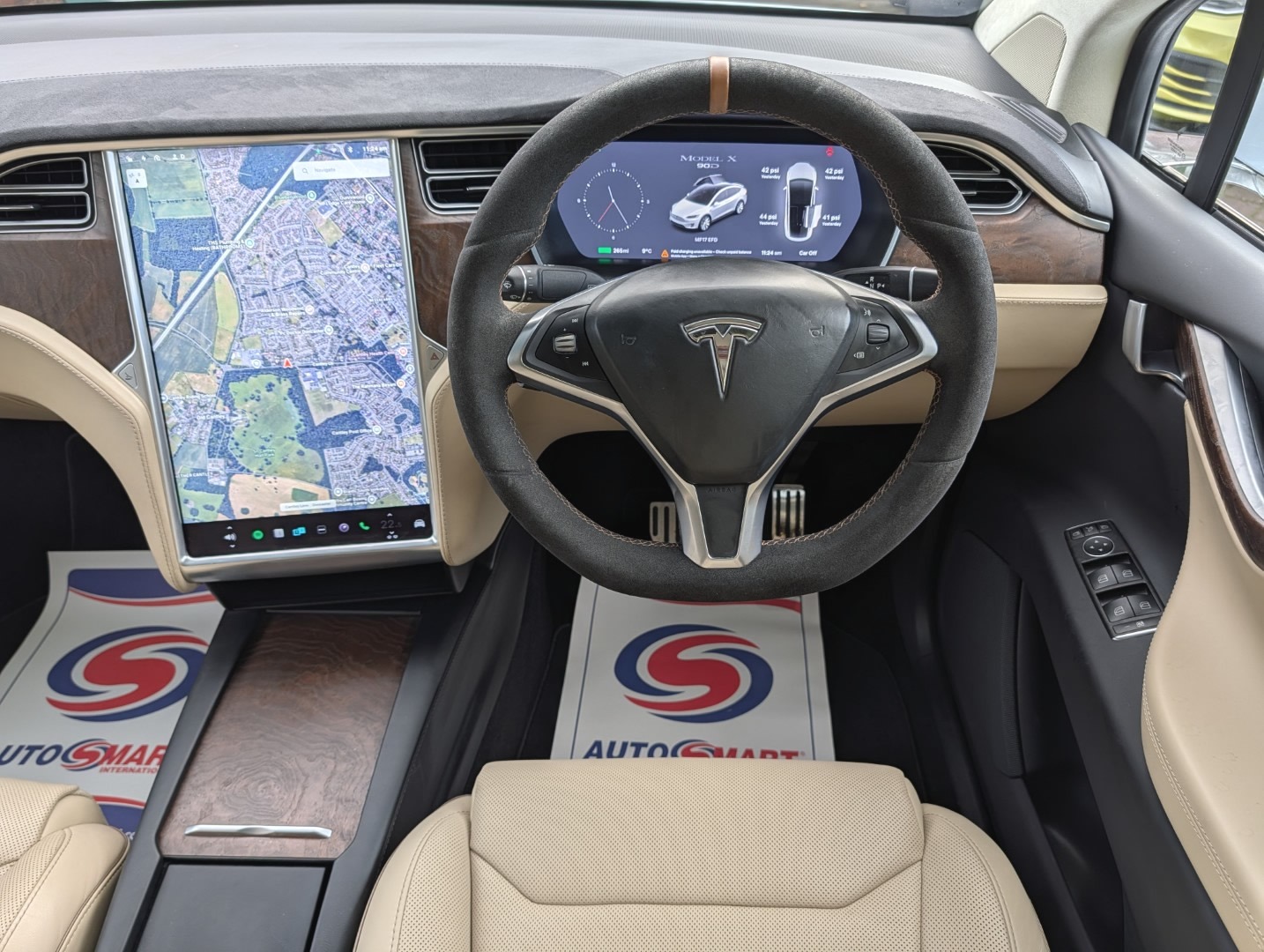 Used Tesla Model X 2017 for sale - 76662813: Photo 21