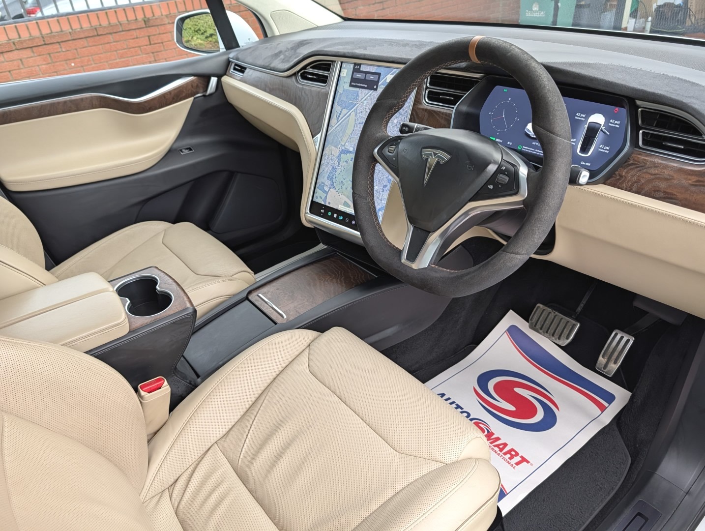 Used Tesla Model X 2017 for sale - 76662813: Photo 22