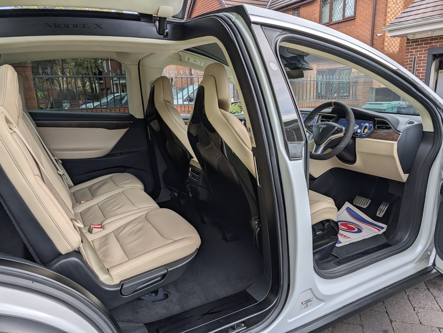 Used Tesla Model X 2017 for sale - 76662813: Photo 23