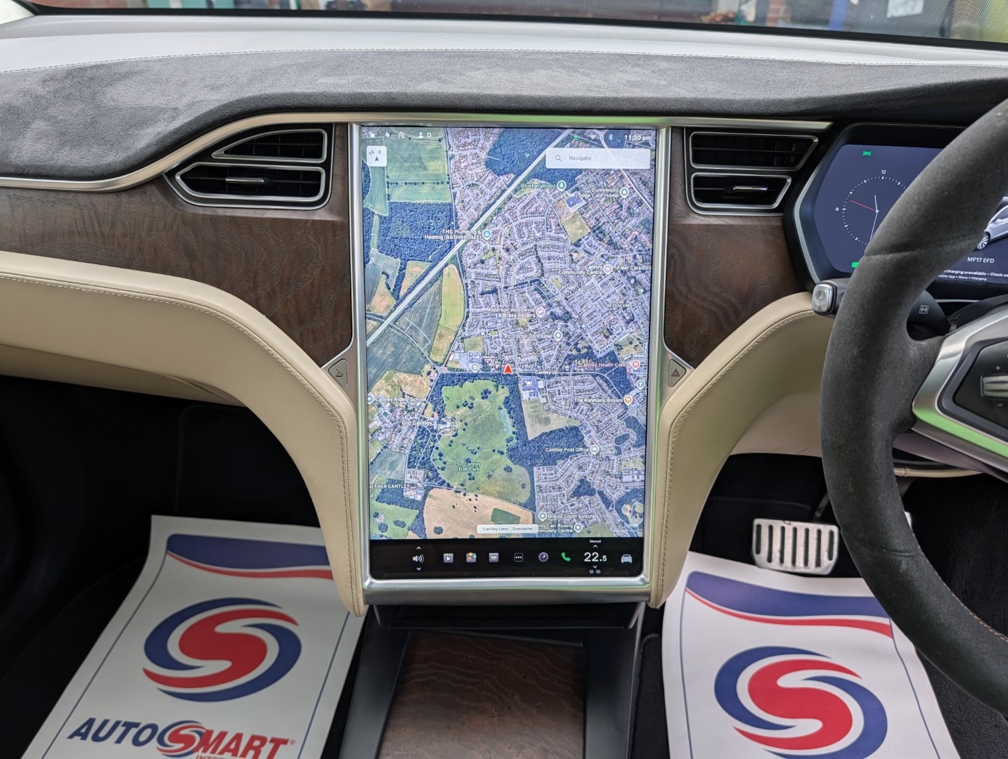 Used Tesla Model X 2017 for sale - 76662813: Photo 24