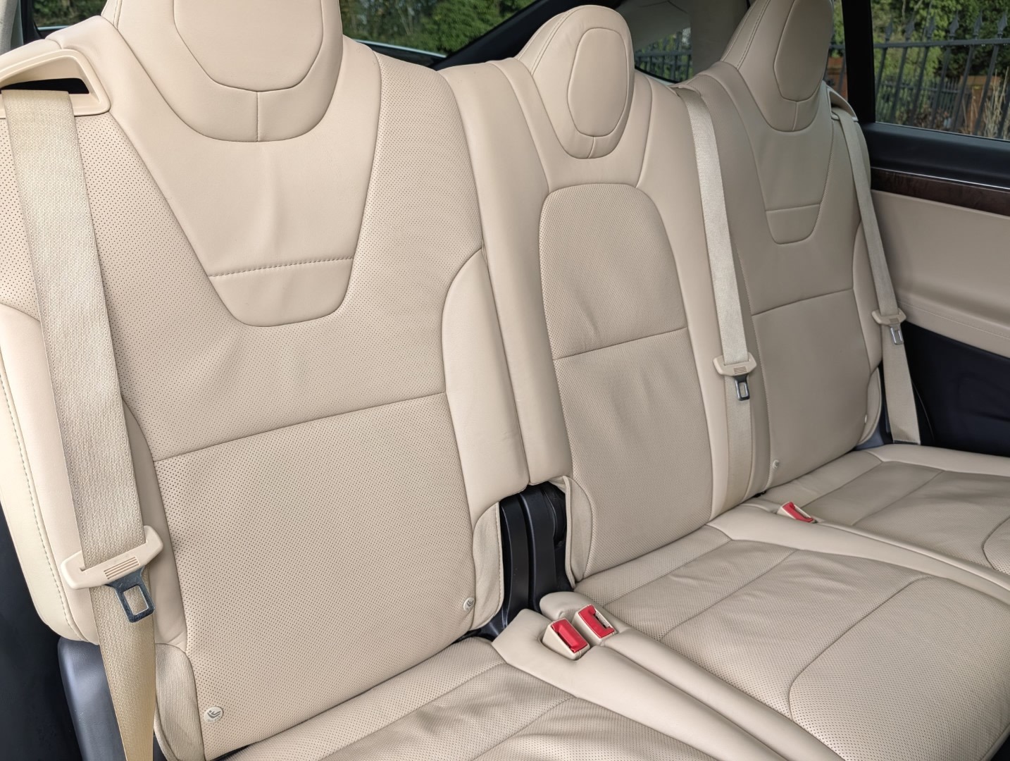 Used Tesla Model X 2017 for sale - 76662813: Photo 29