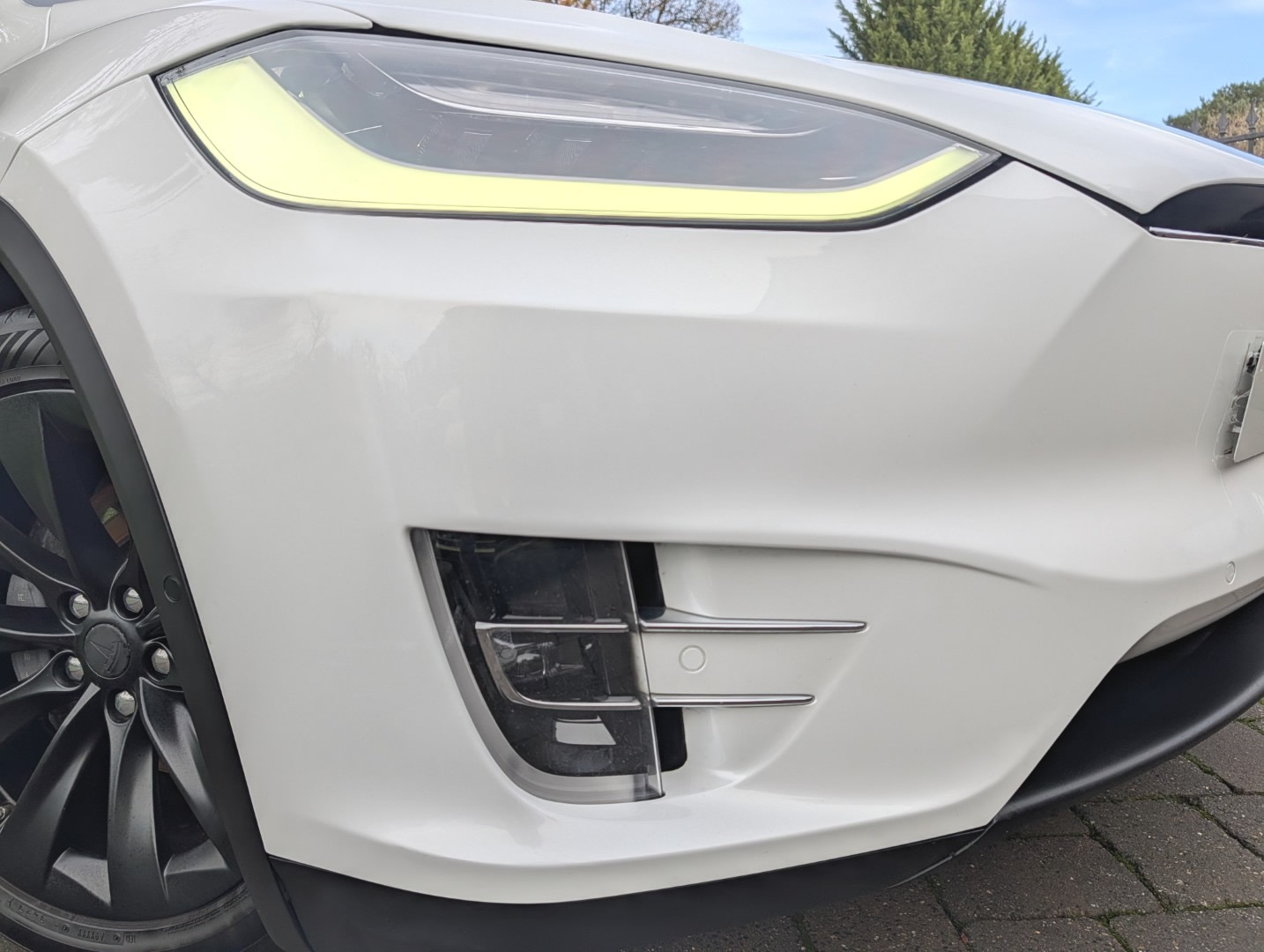 Used Tesla Model X 2017 for sale - 76662813: Photo 5