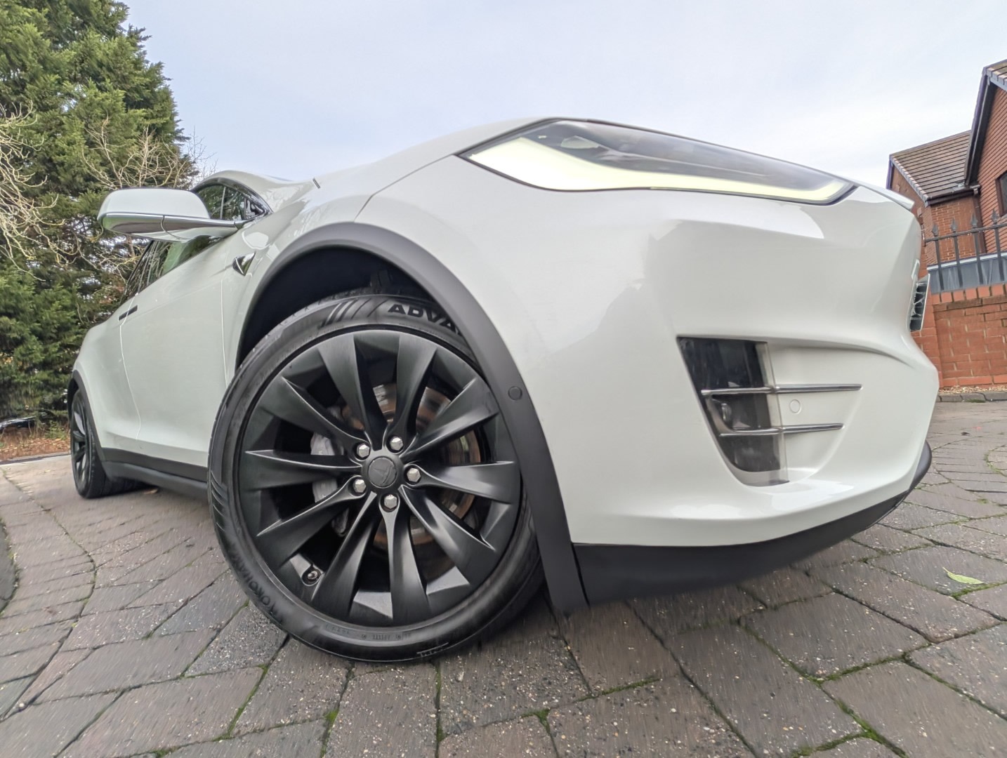 Used Tesla Model X 2017 for sale - 76662813: Photo 6