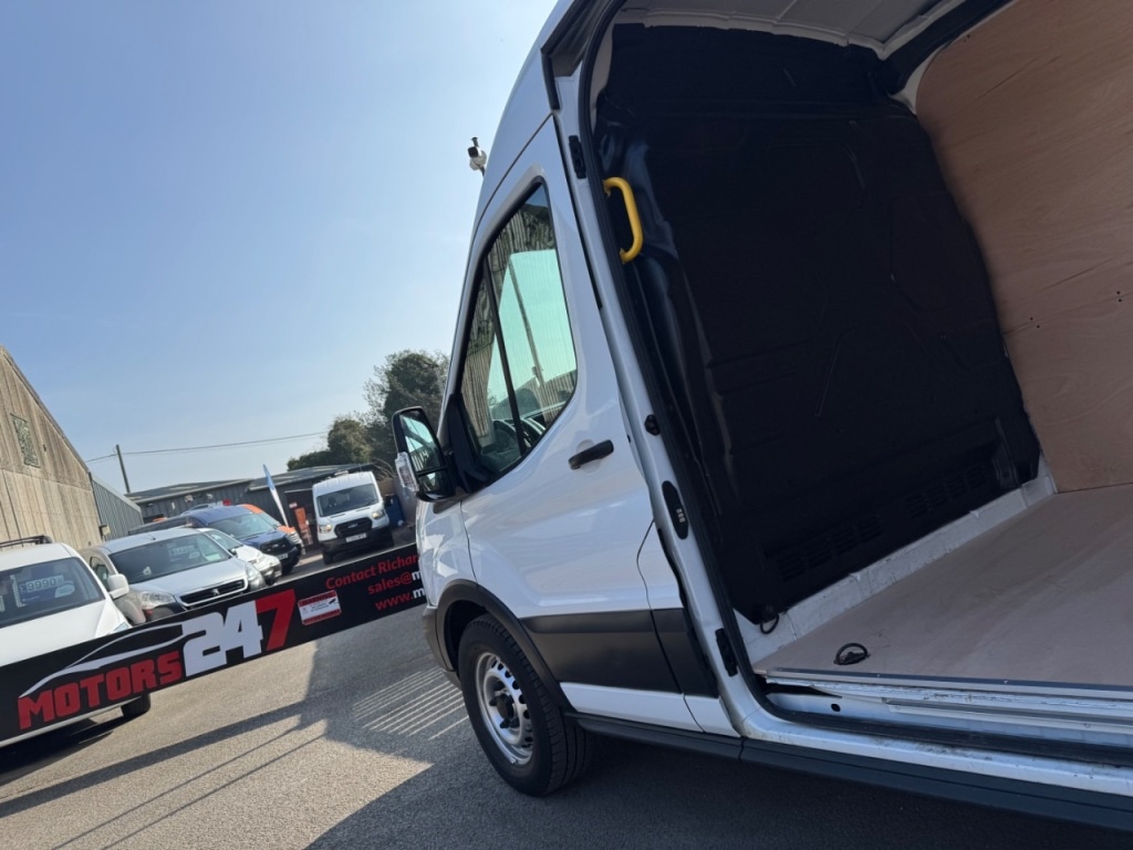 Used Ford Transit 2019 for sale - 77981681: Photo 14