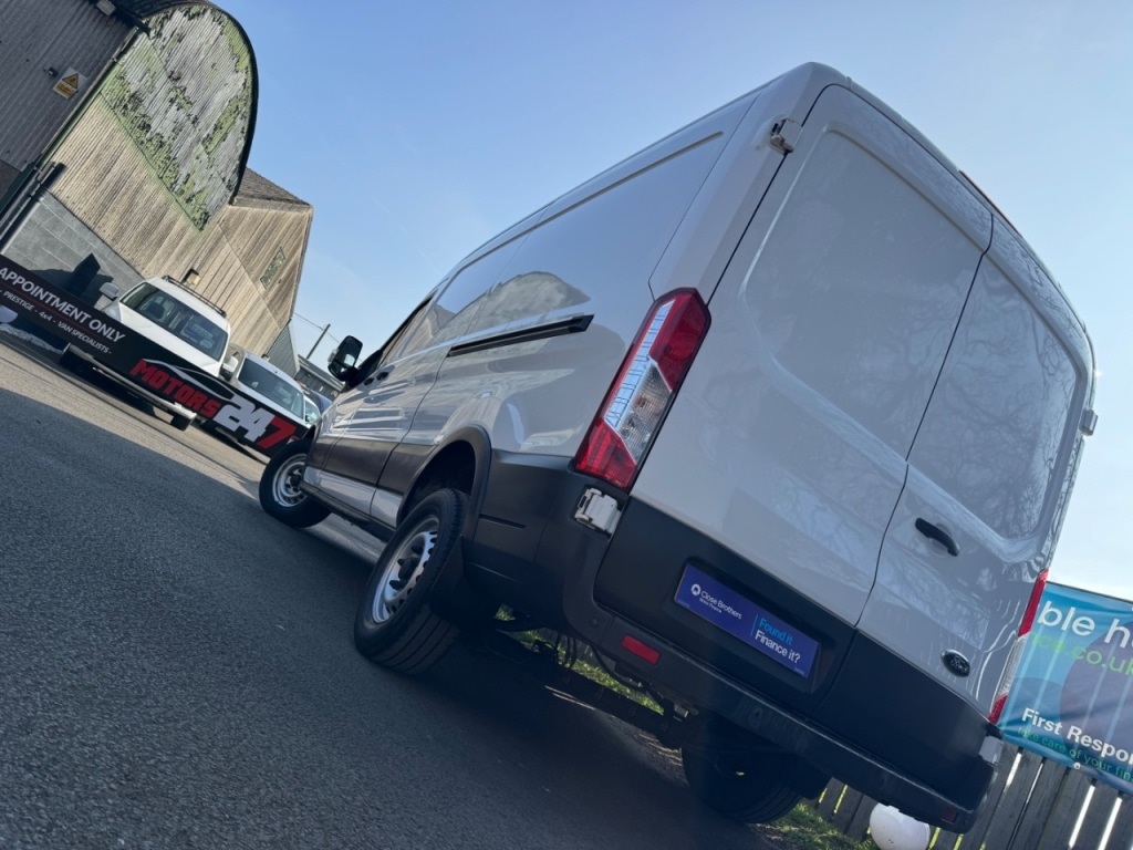 Used Ford Transit 2019 for sale - 77981681: Photo 2