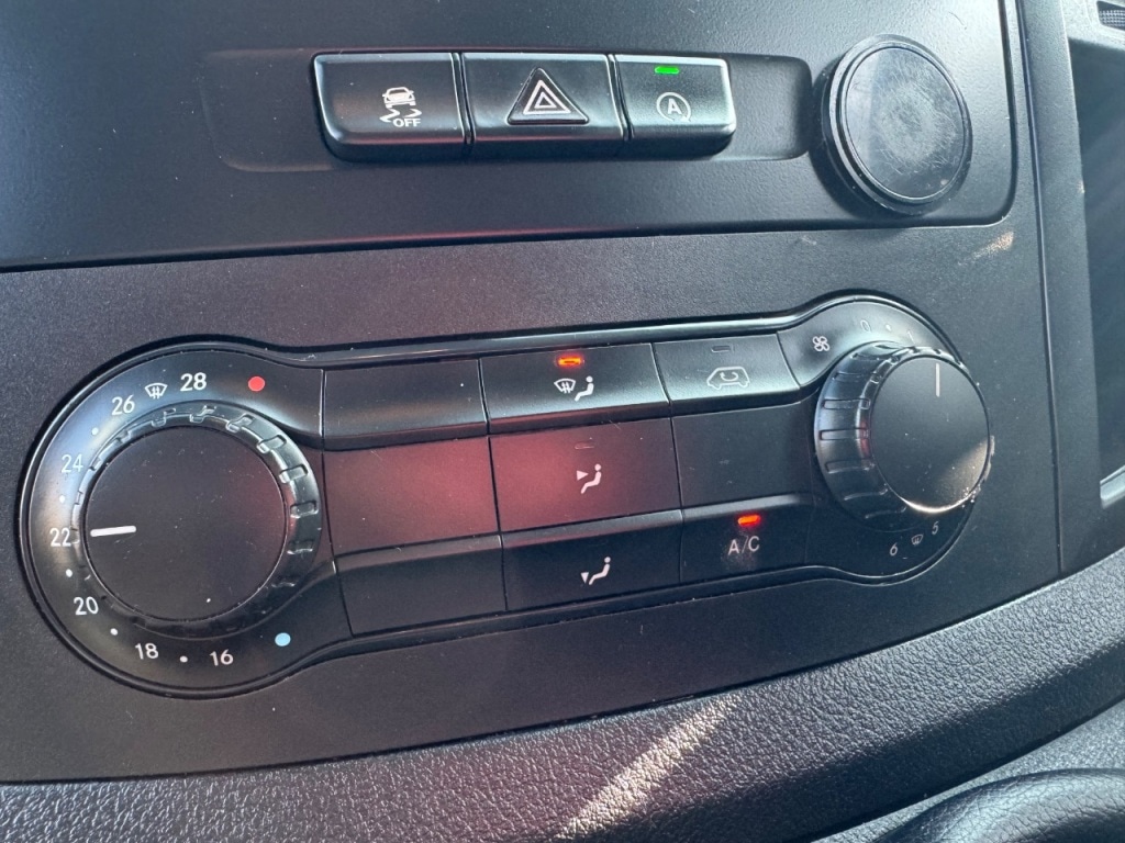 Used Mercedes-Benz Vito 2016 for sale - 77981683: Photo 18