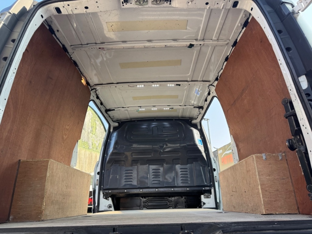 Used Mercedes-Benz Vito 2016 for sale - 77981683: Photo 40