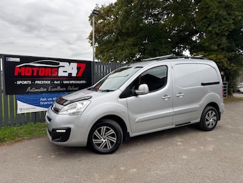 Used Citroen Berlingo 2017 for sale - 76088973: Photo