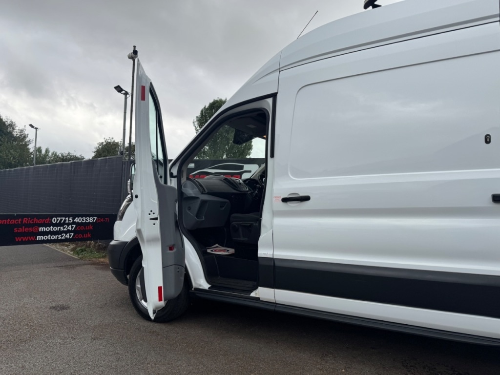 Used Ford Transit 2018 for sale - 77997402: Photo 44