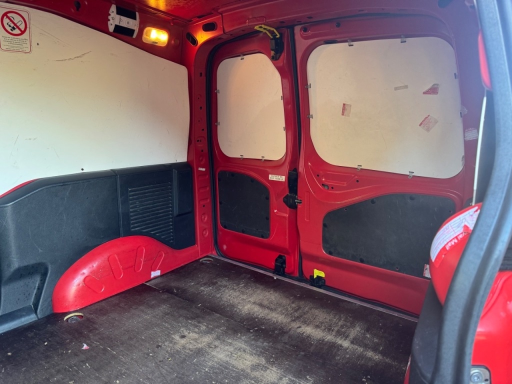 Used Peugeot Partner 2012 for sale - 76847969: Photo 11