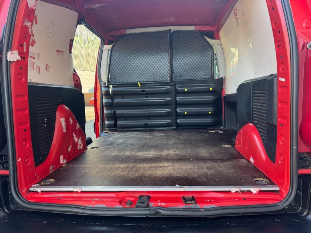 Used Peugeot Partner 2012 for sale - 76847969: Photo 13