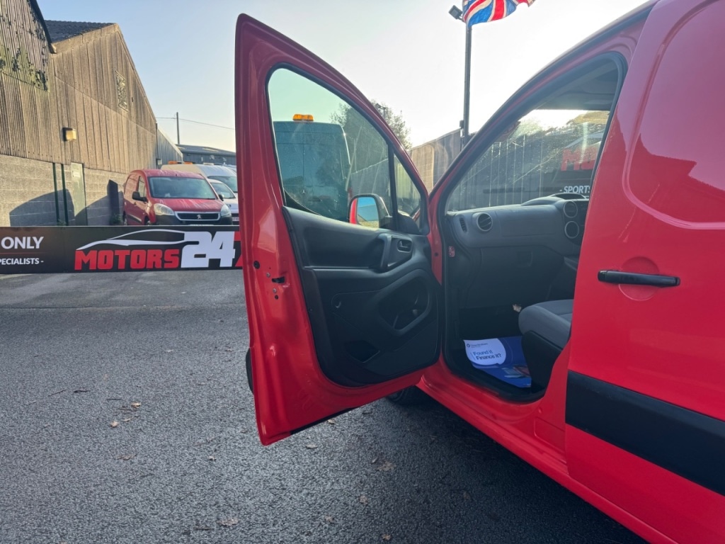 Used Peugeot Partner 2012 for sale - 76847969: Photo 35