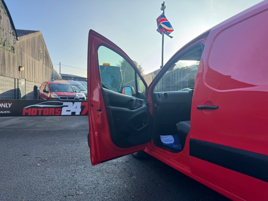 Used Peugeot Partner 2012 for sale - 76847969: Photo 36
