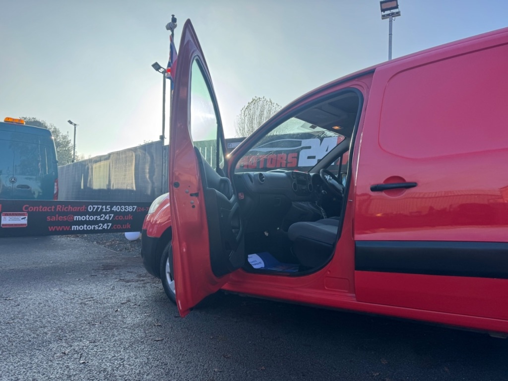 Used Peugeot Partner 2012 for sale - 76847969: Photo 37