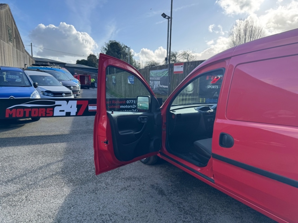 Used Vauxhall Combo 2011 for sale - 77079743: Photo 26