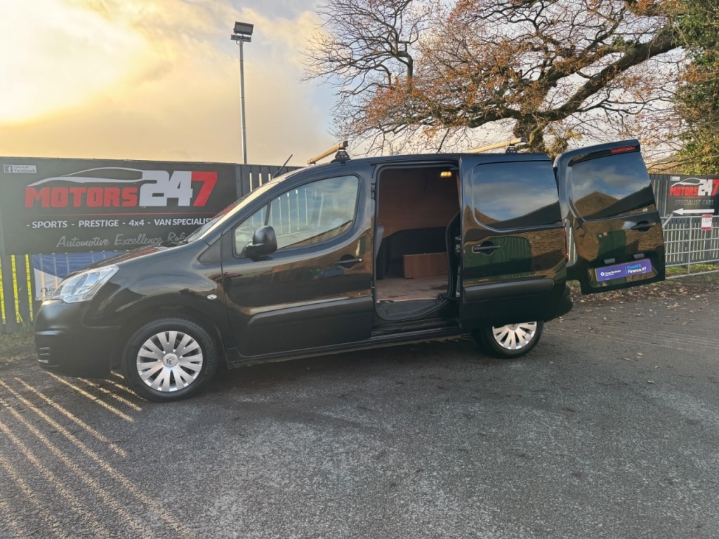 Used Citroen Berlingo 2016 for sale - 76904810: Photo 77