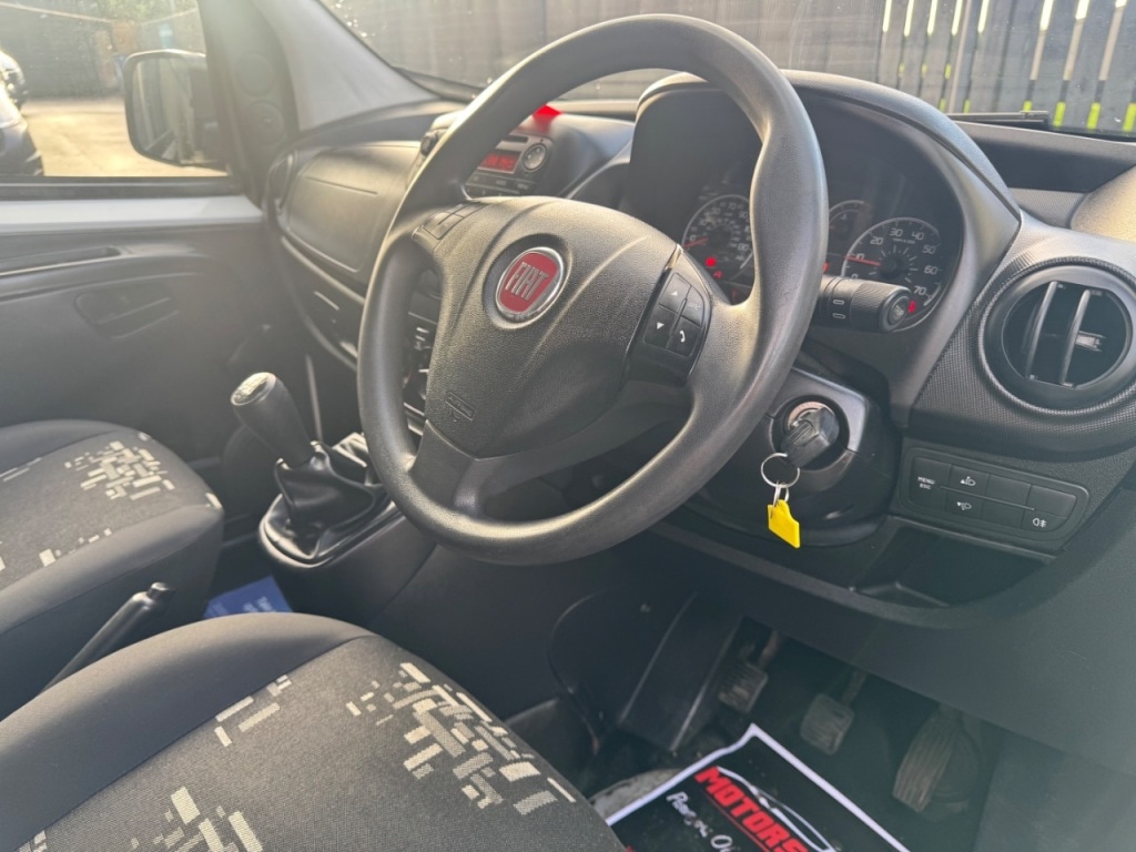 Used Fiat Fiorino 2014 for sale - 76904809: Photo 81