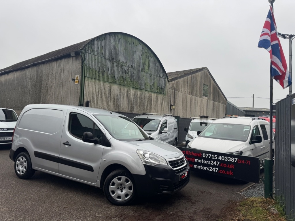 Used Peugeot Partner 2017 for sale - 76508802: Photo 54