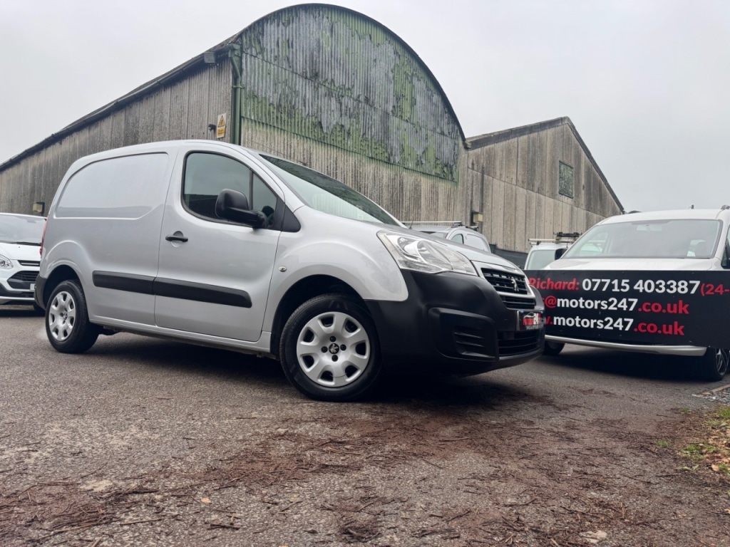 Used Peugeot Partner 2017 for sale - 76508802: Photo 59