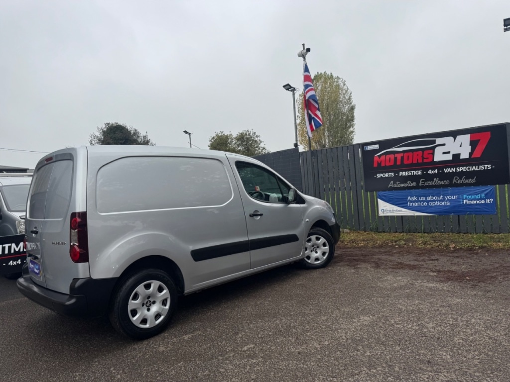 Used Peugeot Partner 2017 for sale - 76508802: Photo 66