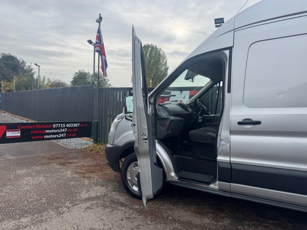 Used Ford Transit 2015 for sale - 76422174: Photo 16