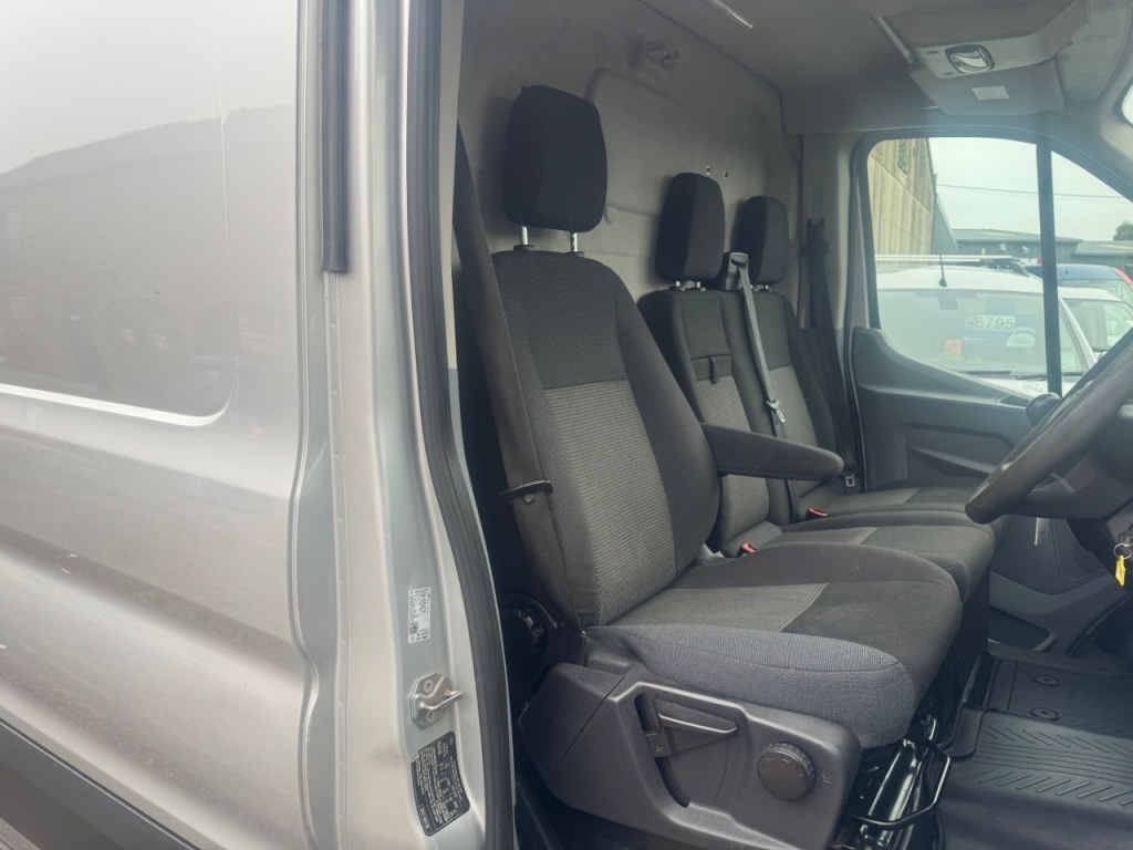 Used Ford Transit 2015 for sale - 76422174: Photo 19
