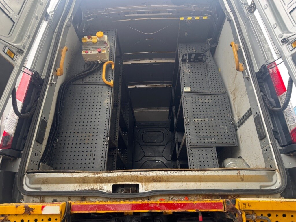 Used Ford Transit 2015 for sale - 76422174: Photo 40