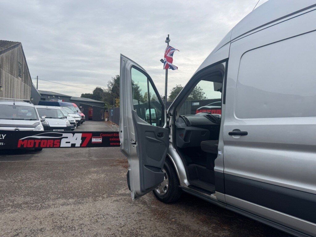 Used Ford Transit 2015 for sale - 76422174: Photo 44