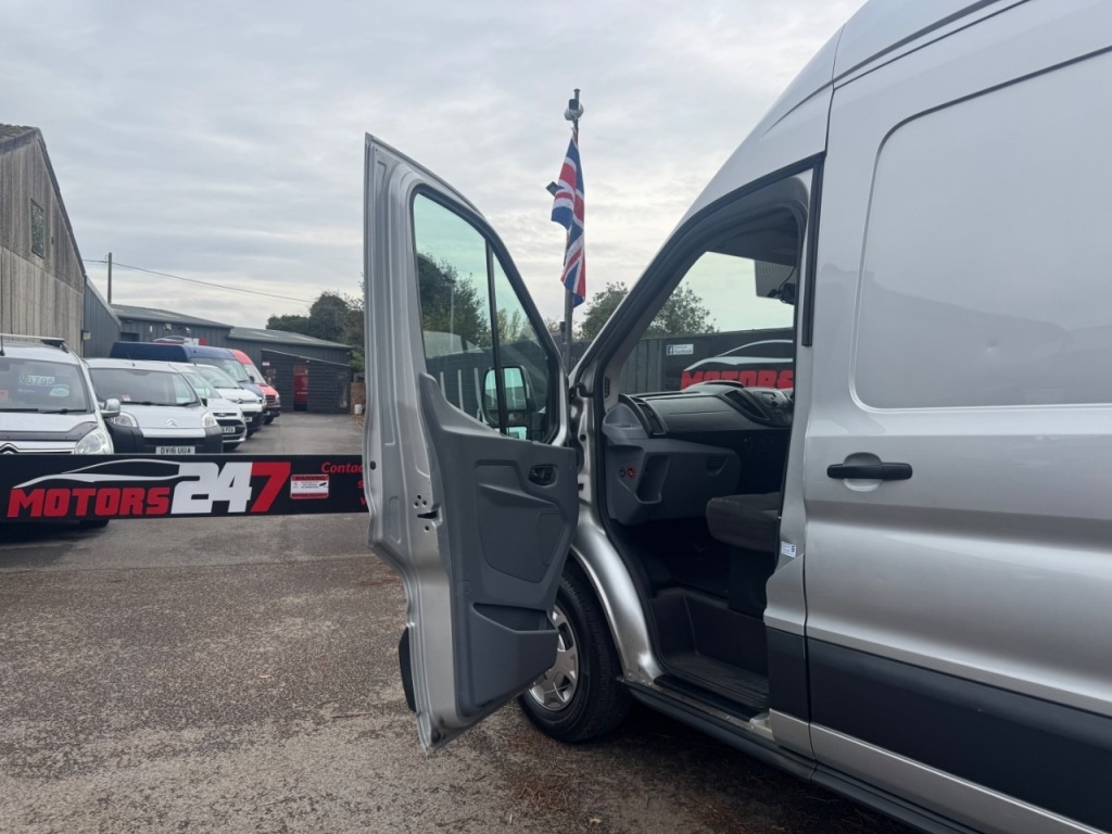 Used Ford Transit 2015 for sale - 76422174: Photo 49