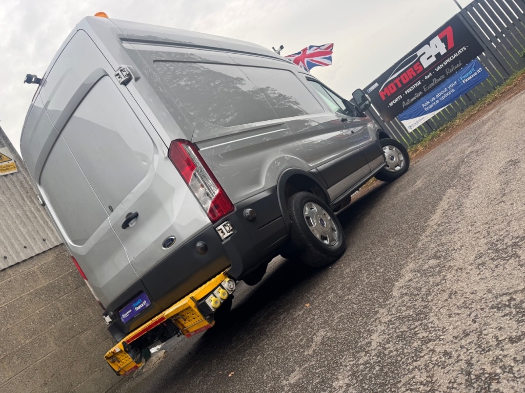 Used Ford Transit 2015 for sale - 76422174: Photo 64