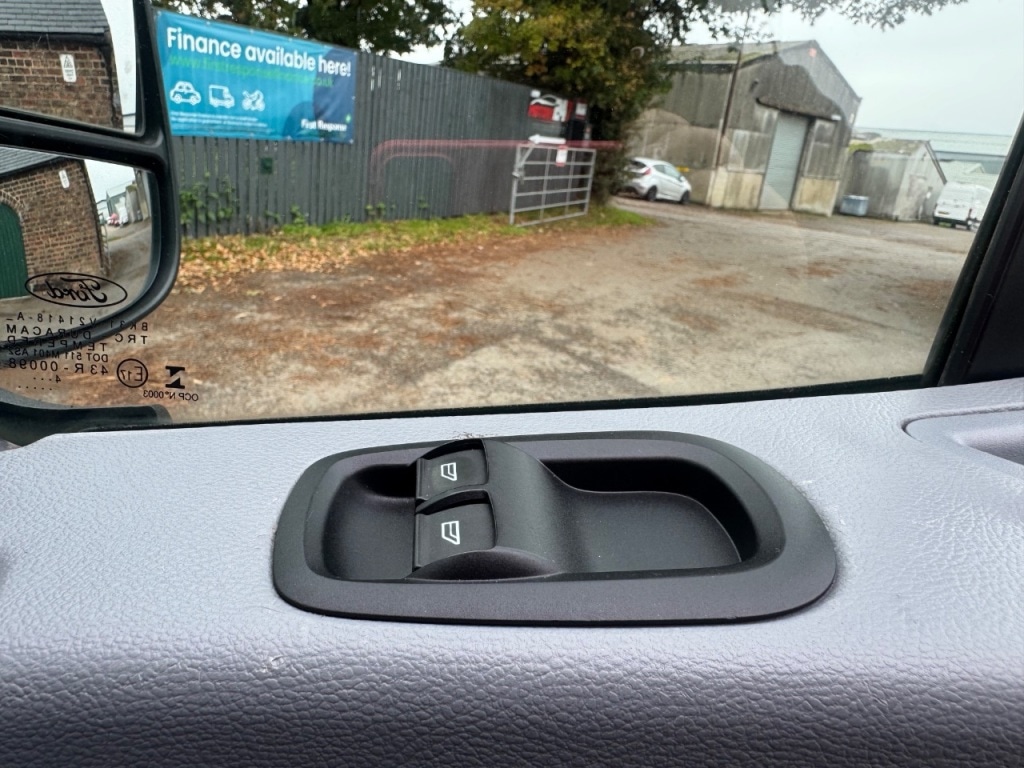 Used Ford Transit 2015 for sale - 76422174: Photo 68