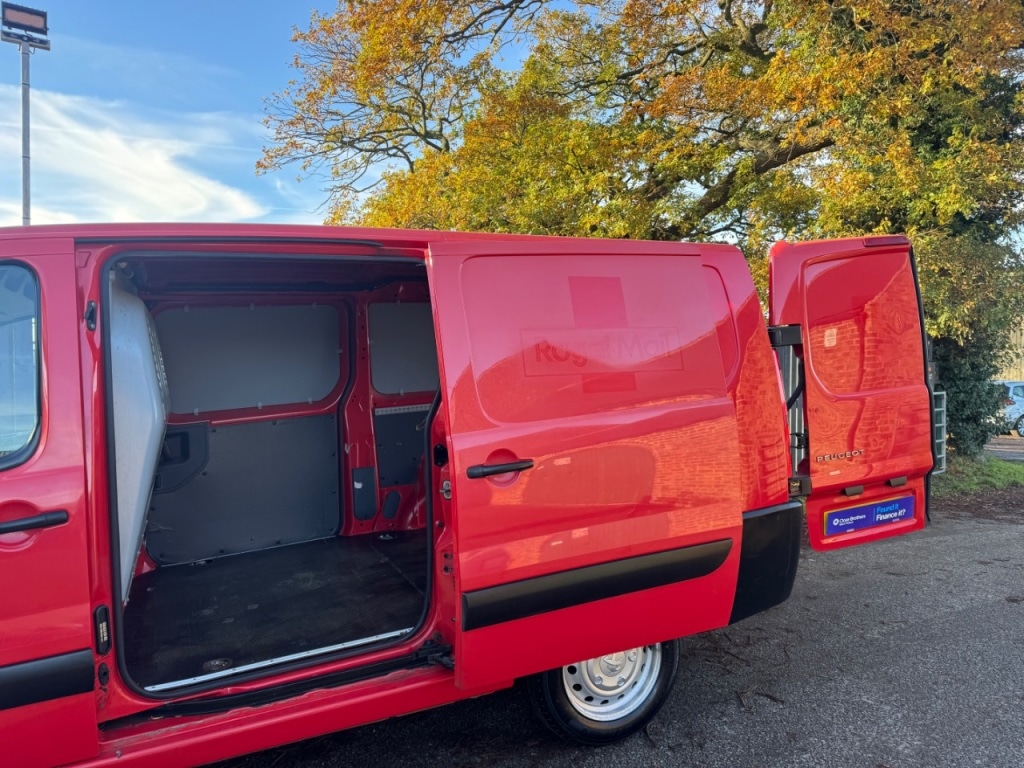Used Peugeot Expert 2014 for sale - 76662913: Photo 11