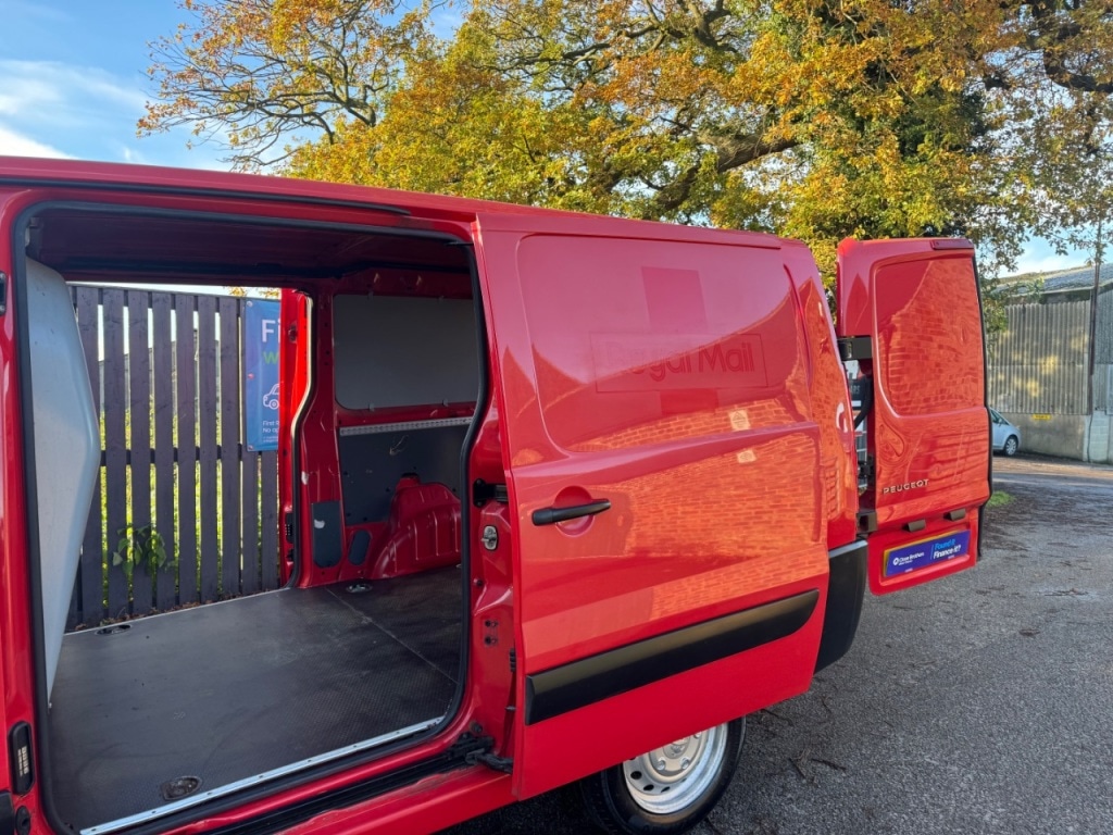 Used Peugeot Expert 2014 for sale - 76662913: Photo 12